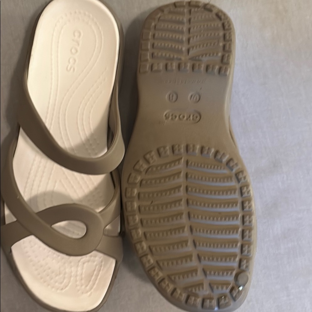 CROCS Tan Comfort Sandals - Picture 3 of 3